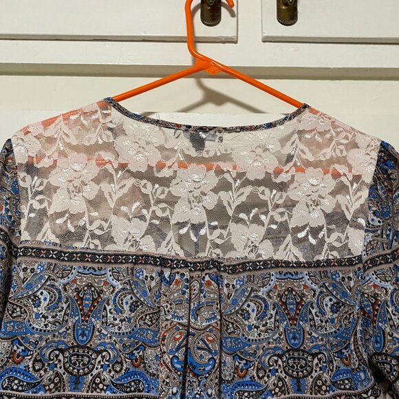 Signature Studio Boho blouse w/lace shoulders & top back, size M - Picture 8 of 11
